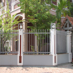 hàng rào sắt đẹp tại Tân Phú HCM